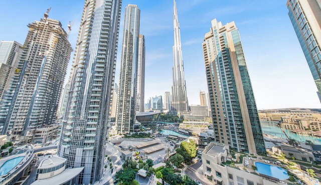 Act 2 Luxury 2BR Facing Burj Khalifa & Fountain