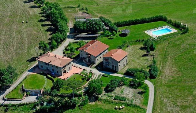 AGRITURISMO LA PIETRAIA