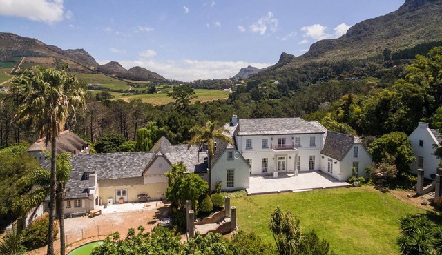 Akamah Estate