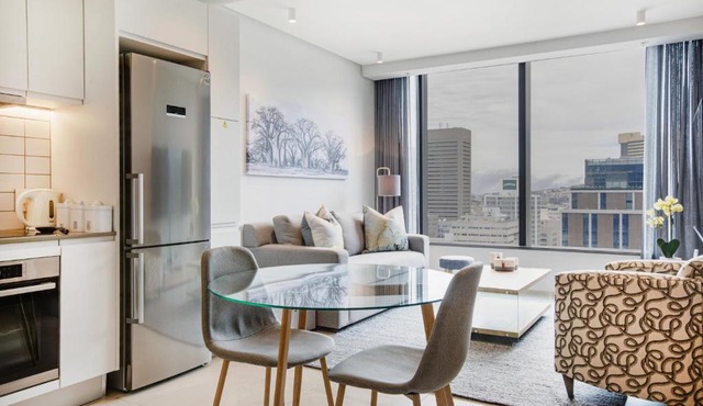 Always-Power De Waterkant Mountain View Apartment