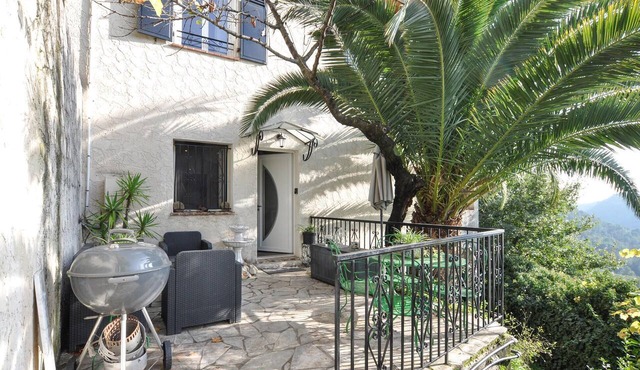 Amazing apartment in Saint-Jeannet with WiFi