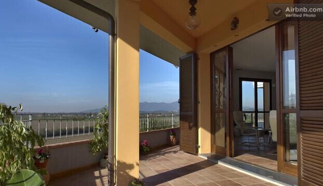Amazing Home in Tuscany Countryside, Beautiful View, Perfect Location, AC