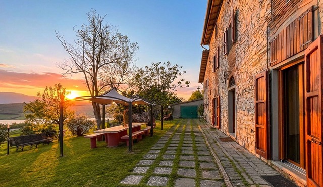Amazing home in Pieve Santo Stefano AR