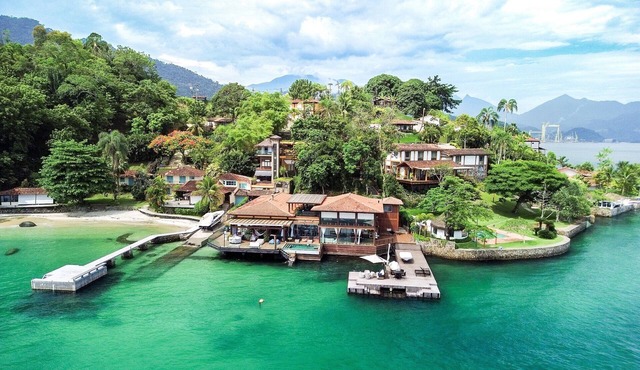 Ang064 - Luxury oceanfront villa in Angra os Reis