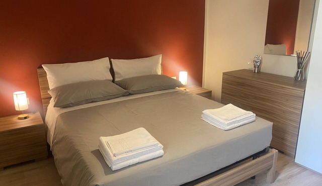 Anna apartment: relaxation and elegance in the true heart of the historic center of Imola