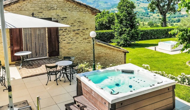 Anna Heated Pool by Interhome