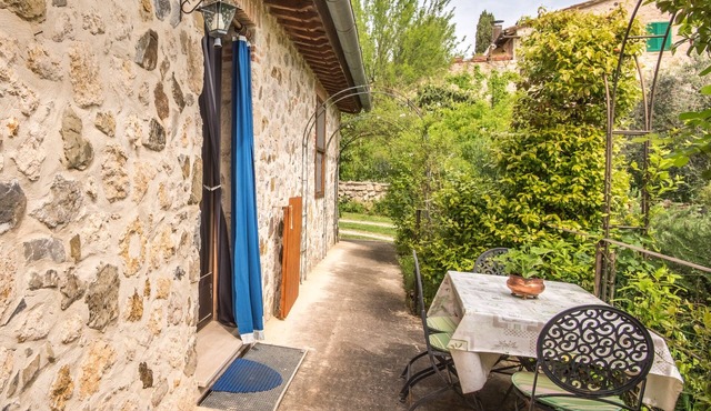 Apartment 'Appartamento Belvedere' with Private Garden, Wi-Fi and Air Conditioning