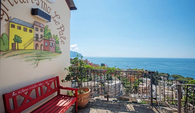 Apartment 'Agriturismo Le Pale - Gardenia' with sea view, Wi-Fi and air conditioning