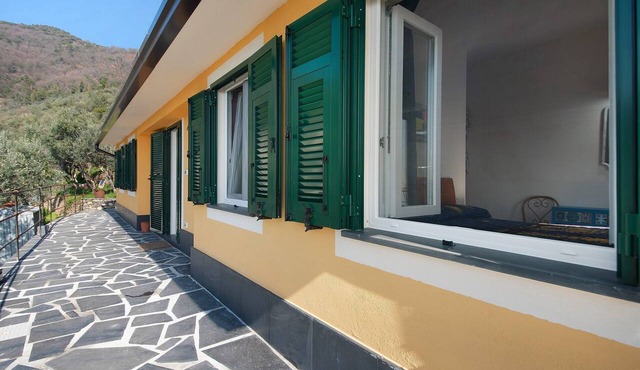 Apartment 'Ca' Dû Massunin' with Sea View, Wi-Fi and Air Conditioning