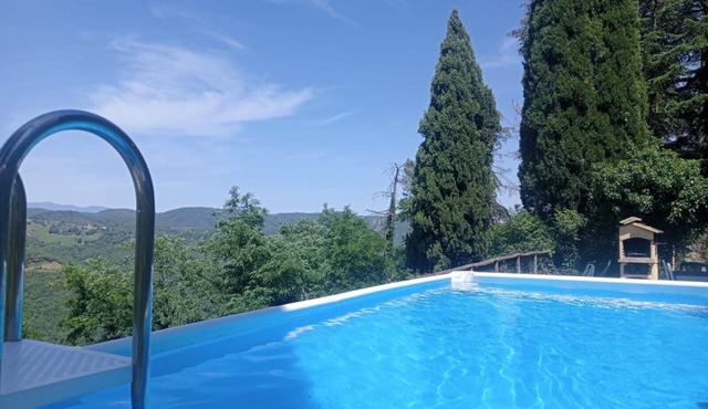 Apartment Casale Rosennano - Padronale with Shared Garden & Wi-Fi