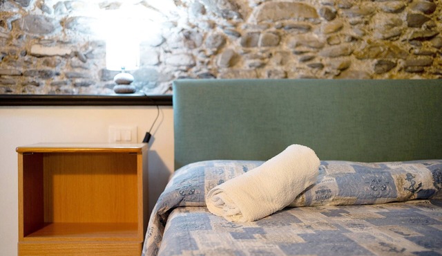 Apartment 'Dipinti, Borgo Dei Pescatori' with wifi and air conditioning