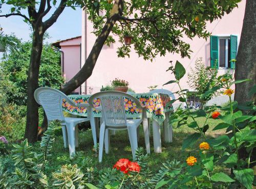 Apartment Elisa - DOL127 by Interhome