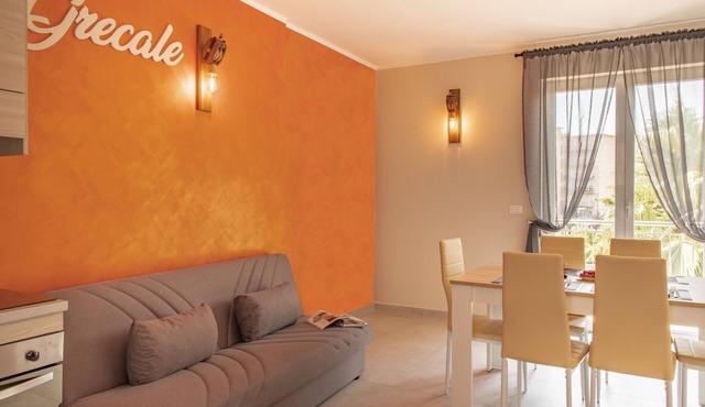 Apartment 'Grecale' with Private Terrace, Wi-Fi and Air Conditioning