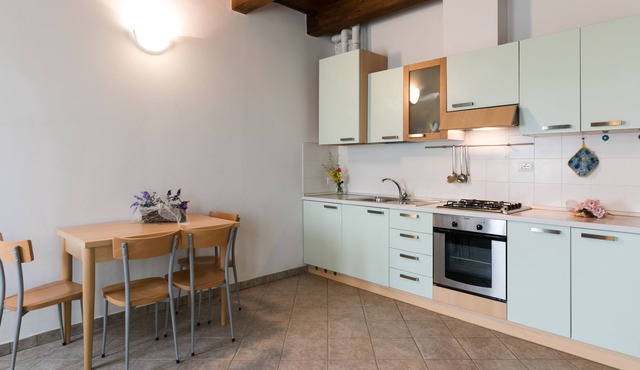 Apartment Il Faggio Large two-room apartment sleeping 5 and with mountain view