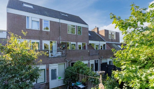 Apartment in Alkmaar with sea beach