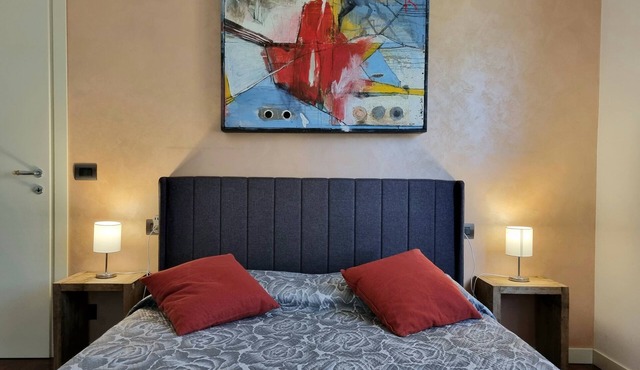 Apartment in central area with free parking (Parma Comfort House)