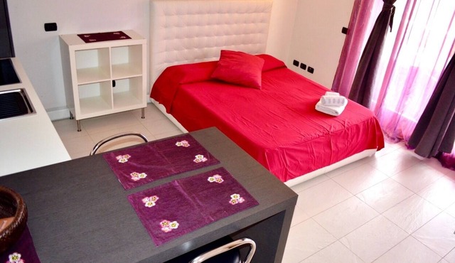 Apartment in condominium with pool, Parma Italy