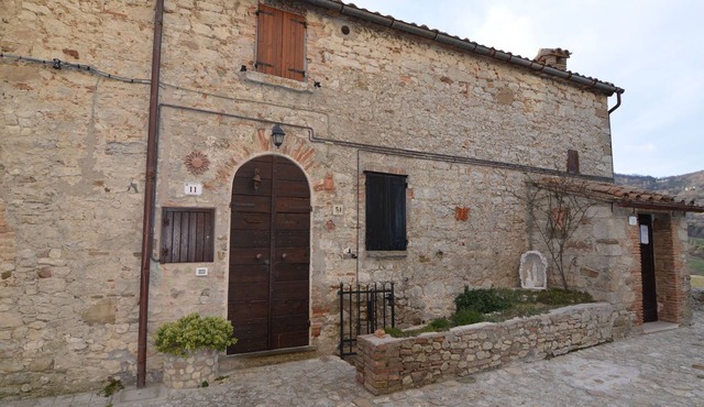 Apartment in Petrella Guidi with Garden Views