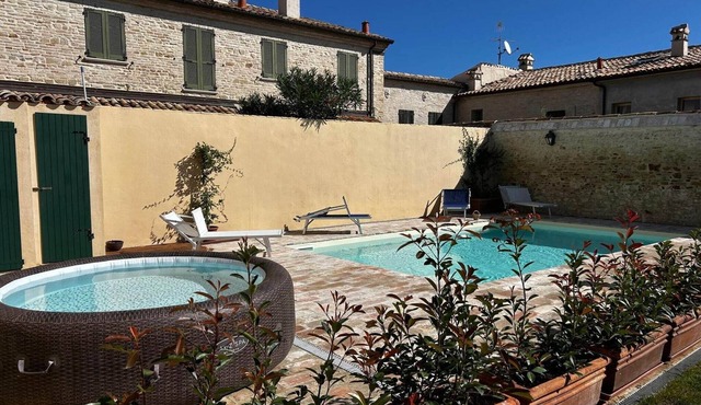 Apartment in Pesaro with pool