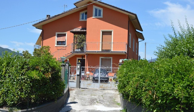 Apartment in Private Villa with large outdoor garden, swimming pool and parch