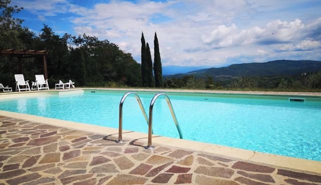 Apartment 'Il Cantuccio' with Shared Pool, Wi-Fi and Air Conditioning