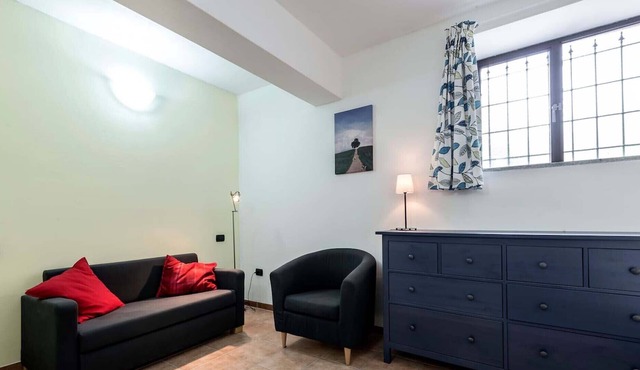 Apartment "la Cantinetta" in Villa I Due Padroni, with pool