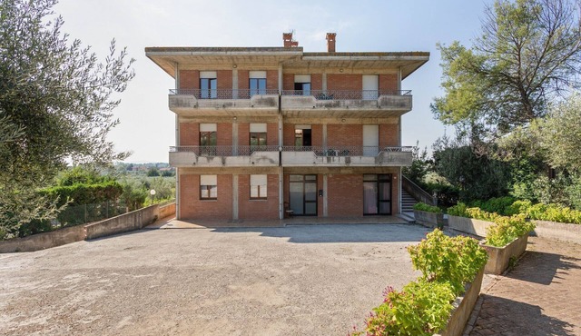 Apartment in Tuoro near Lago Trasimeno