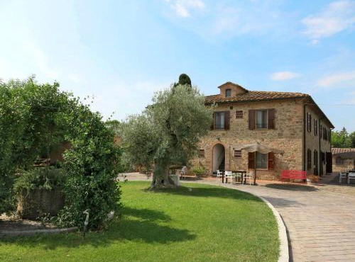 Apartment Le Palaie - 'Panettoni' PEC201 by Interhome