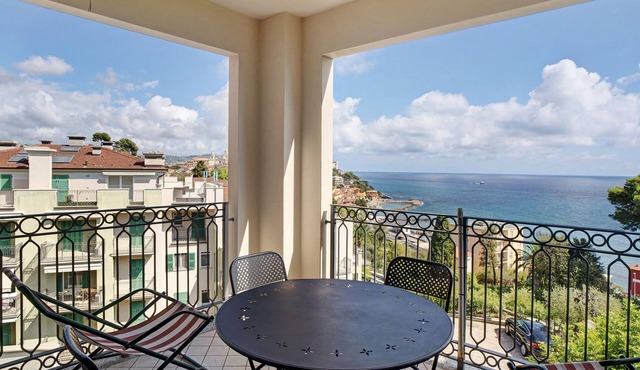 Apartment "Miradore" with Sea View, Wi-Fi, A/C, Balcony and Terrace
