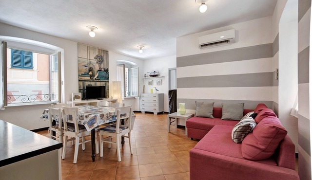 Apartment 'Oceane Paradise - Churchill' with Sea View, Balcony and Wi-Fi