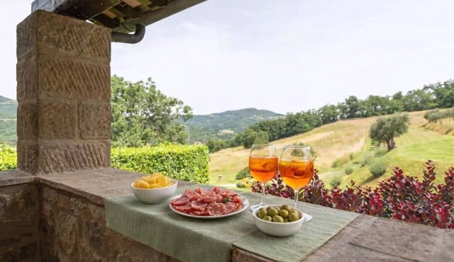 Apartment "Pugnano Alto - Castagna" with Shared Pool and Wi-Fi