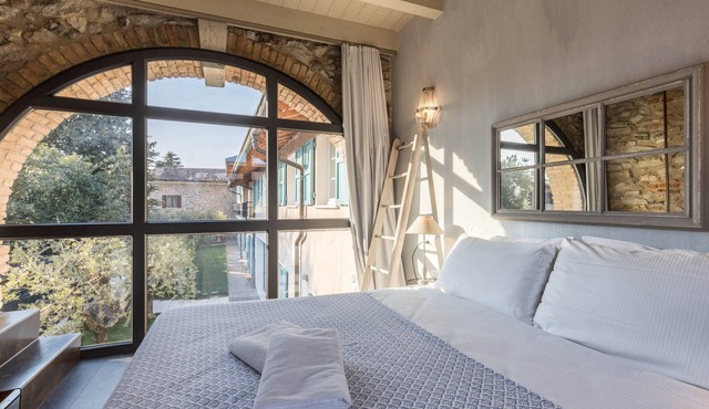 Apartment "Torretta" in the Residential Tower with Wi-Fi, Shared Garden & Pool