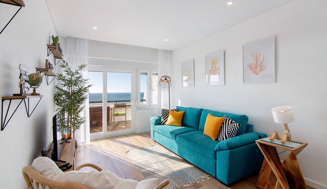 Apartment 'Varanda Do Sol' with Sea View, Wi-Fi and Air Conditioning