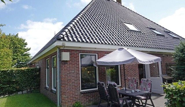 Apartment with west-facing garden for 4 people, Holiday home, Egmond, Alkmaar, Beach