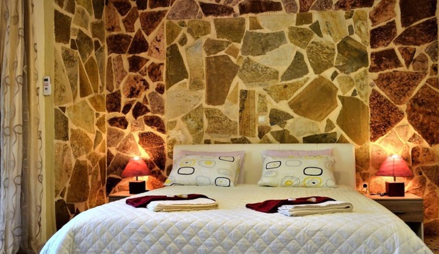 Apartments Zoumperi