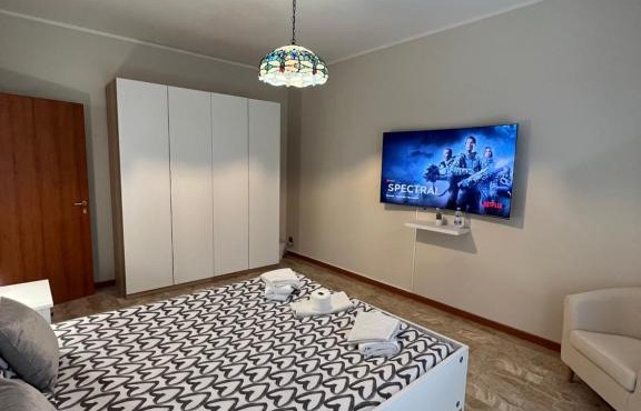 Appartamento privato a piacenza con 3 camere matrimoniali