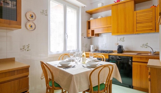 Appartamento Spazioso - Vicino al Mare e al Porto - in Centro Città
