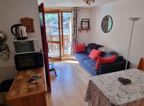 Appartement cosy 3-5 pers, piscine, proche pistes, centre village - FR-1-342-282