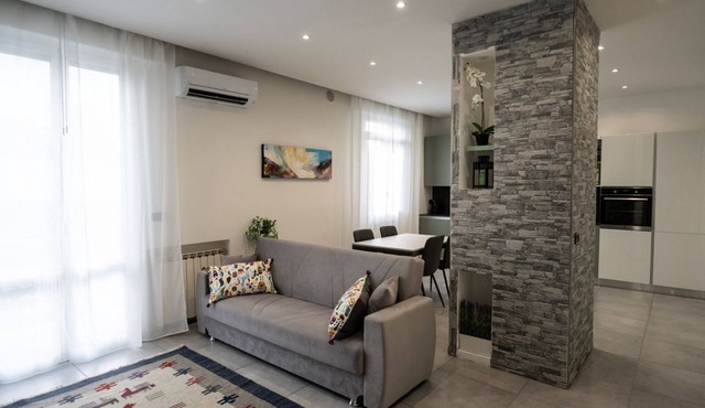 Apt. HouSmart Fiesso 9