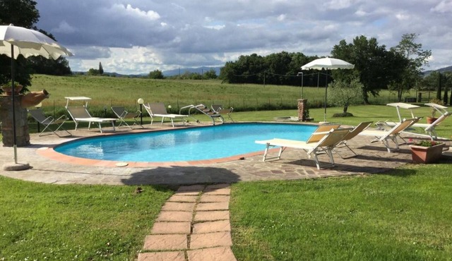 asa di Catia is a nice farmhouse with private pool situated in the heart of the Val di Chiana countr