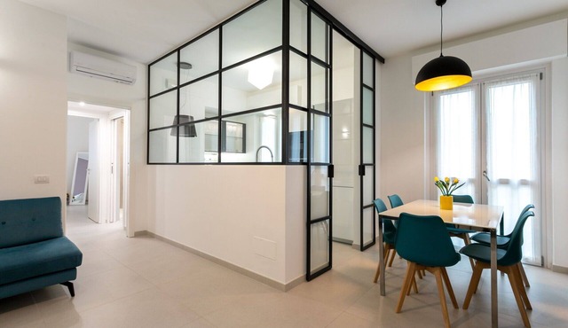Assab Modern Two Bedrooms, Apartment With Balcony By Halldis
