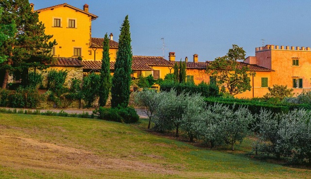Authentic Country Family estate in the Tuscan vineyards