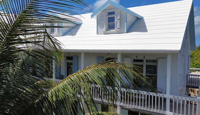 Available! - Man O War Cay with dock slip