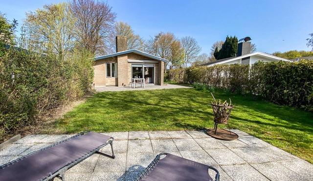 Awesome home in Andijk with WiFi