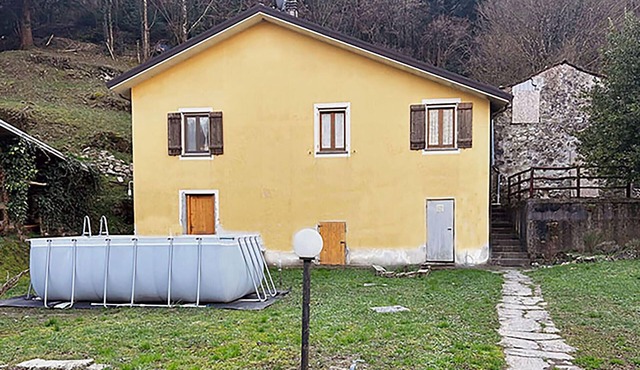 Awesome home in Varese Ligure