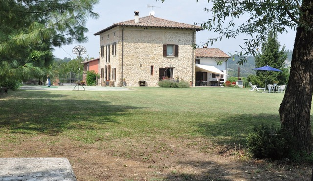 B&B CASA SASSOLO 1713 IN THE HILLS OF BOLOGNA