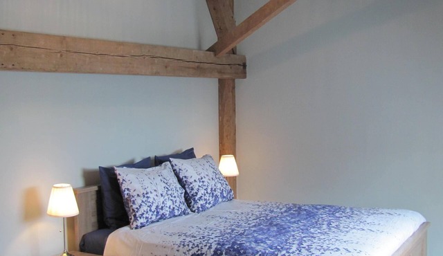 B&B in traditional Dutch farmhouse