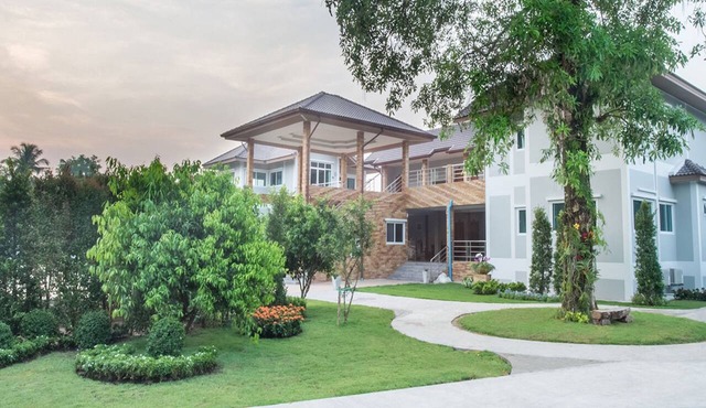 Baan Suan Khun Yaiy Nakhon Nayok