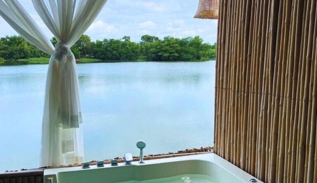Baanrimnam Resort Lopburi