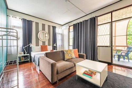 Bang Chak Homestay